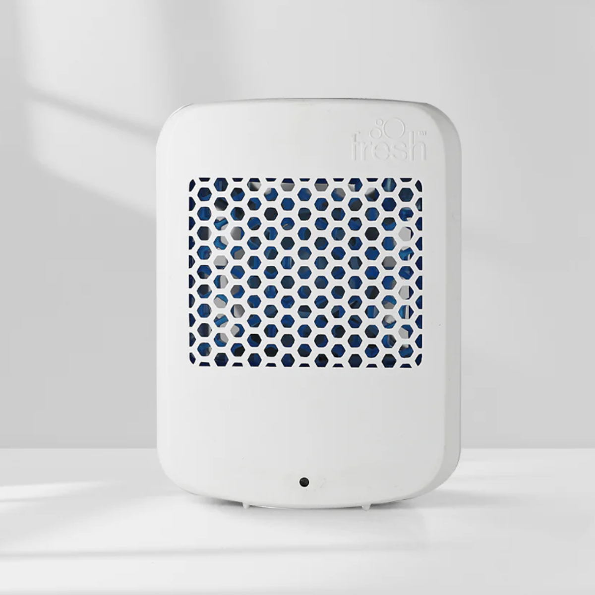 P-WAVE | MYFRESH BATTERY DISPENSER WHITE X 1 | 105245 | 220083